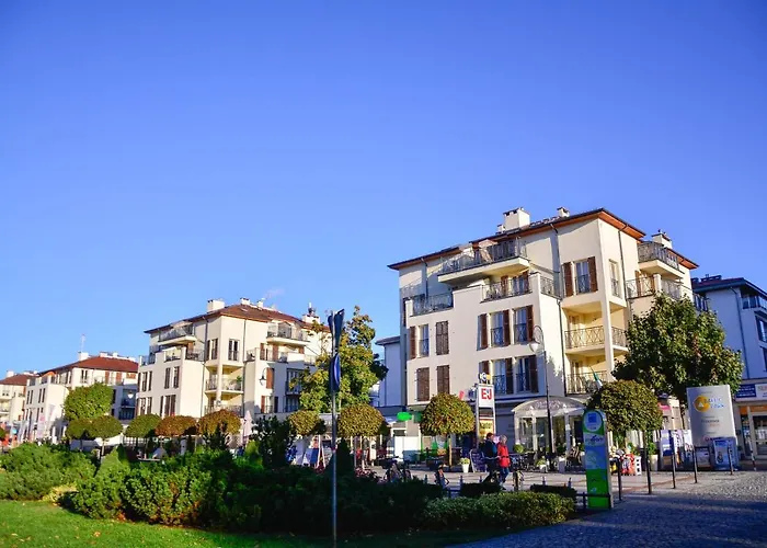 Na Wyspie - Promenada *